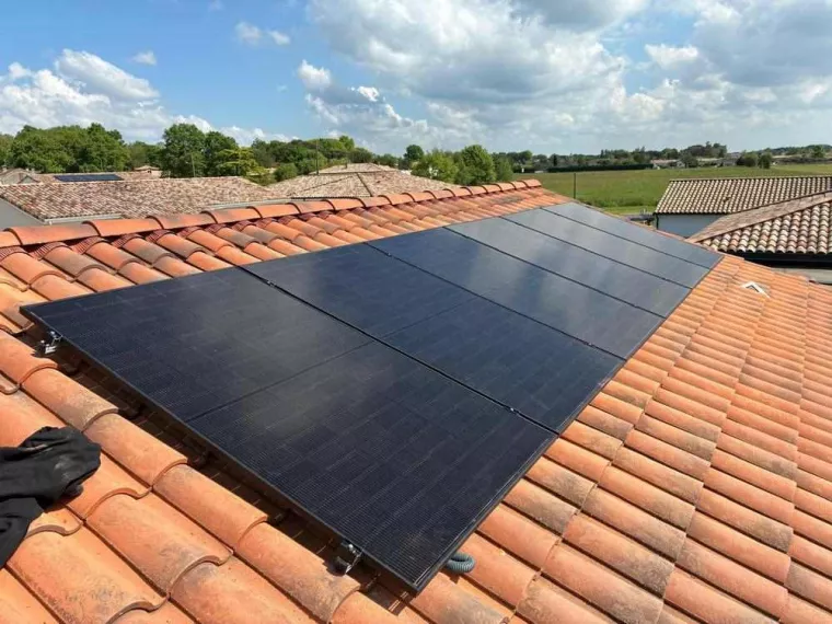 Quel est l'avantage de mettre des panneaux photovoltaïques ?, Toulouse, ECO'NRJ